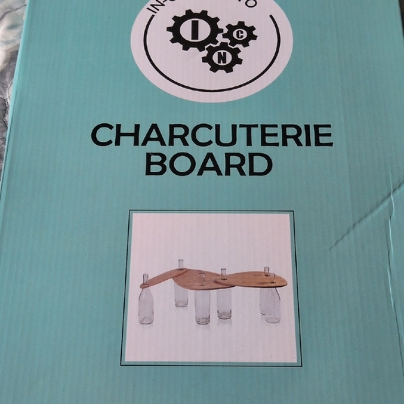 incogneato Other - Nike Wooden Charcuterie Board with Glass Supports